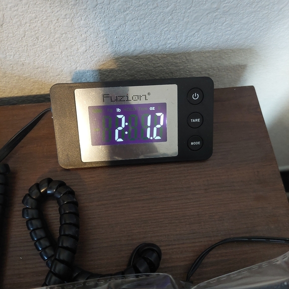 Adrianna Papell Scalloped Beaded Sheer‎ Sleeve Maxi Gown Size 10 - Picture 10 of 10